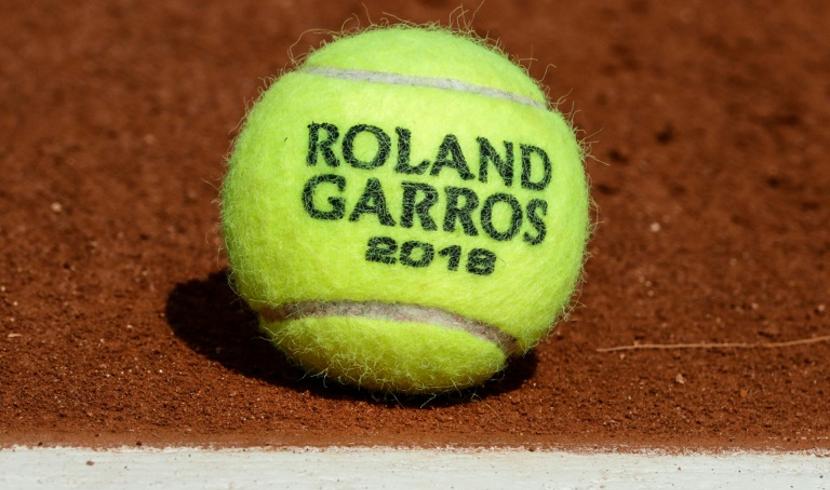Sharapova face à Hogenkamp reporté à mardi