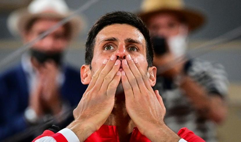 Djokovic earns his 2nd French Open title, his 19th Grand Slam title 