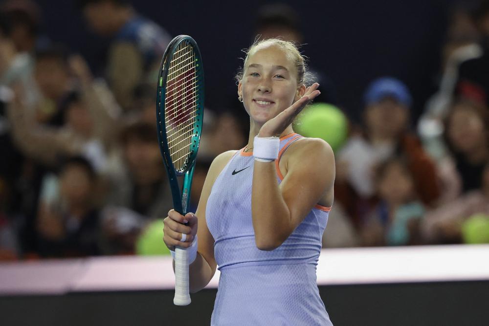 Andreeva garde les pieds sur terre : « Gagner huit Grands Chelems à mon âge comme Seles et Hingis, c’est impossible »