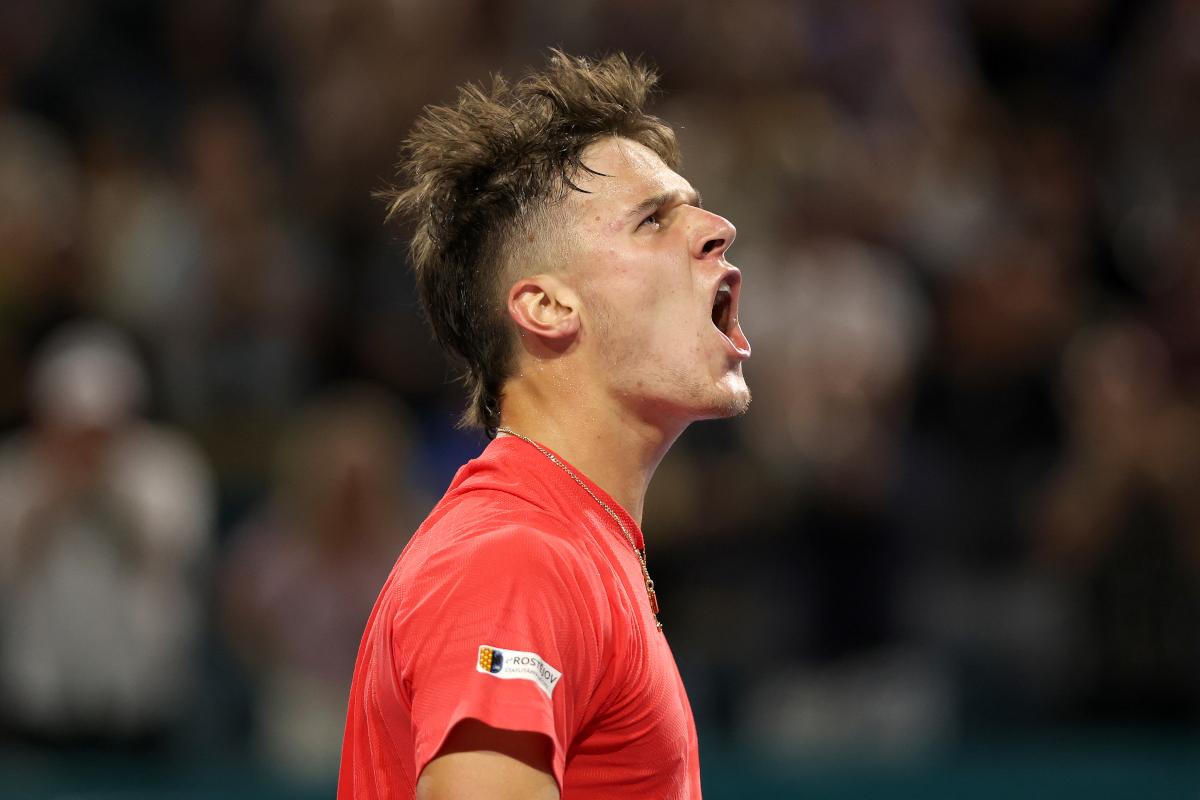 Mensik écœure Fritz à Miami et rejoint sa première finale en Masters 1000