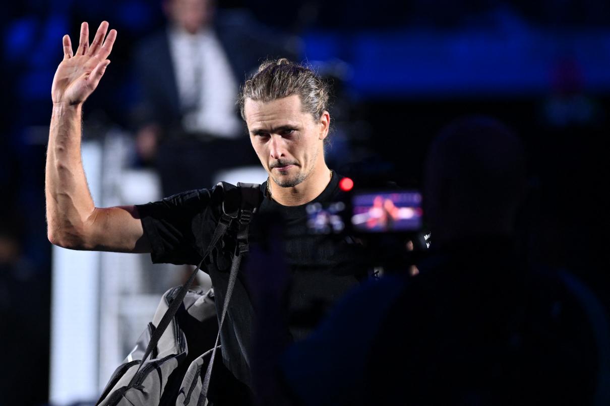 « Il est très loin du compte », déclare Henman au sujet de Zverev après son élimination aux ATP Finals