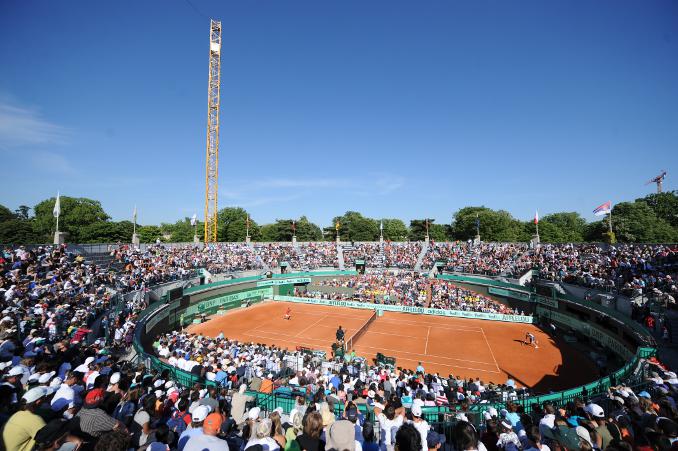 Simon prend les devants sur le Court n°1 face à Klizan