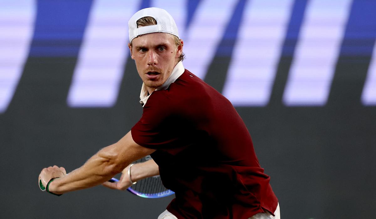 Shapovalov, unico mancino con il rovescio a una mano nella top 300