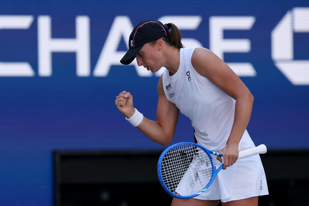 Swiatek et Anisimova assurent non sans mal leur place en deuxième semaine de l’US Open