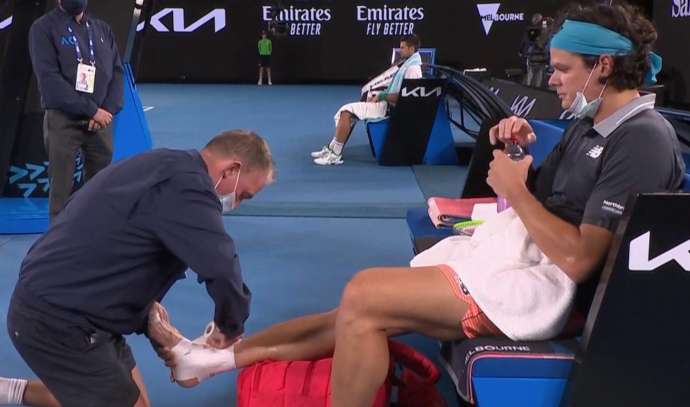Raonic with a right ankle injury