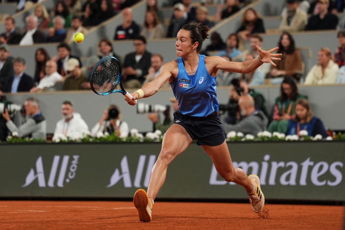 بويسون تتأهل إلى ربع النهائي في هامبورغ  