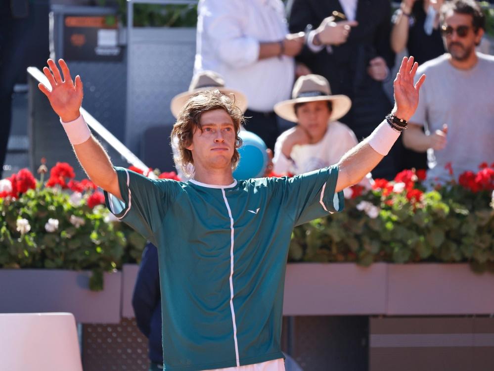 « Avec Marat, je prends plus de plaisir à l’entraînement », affirme Rublev
