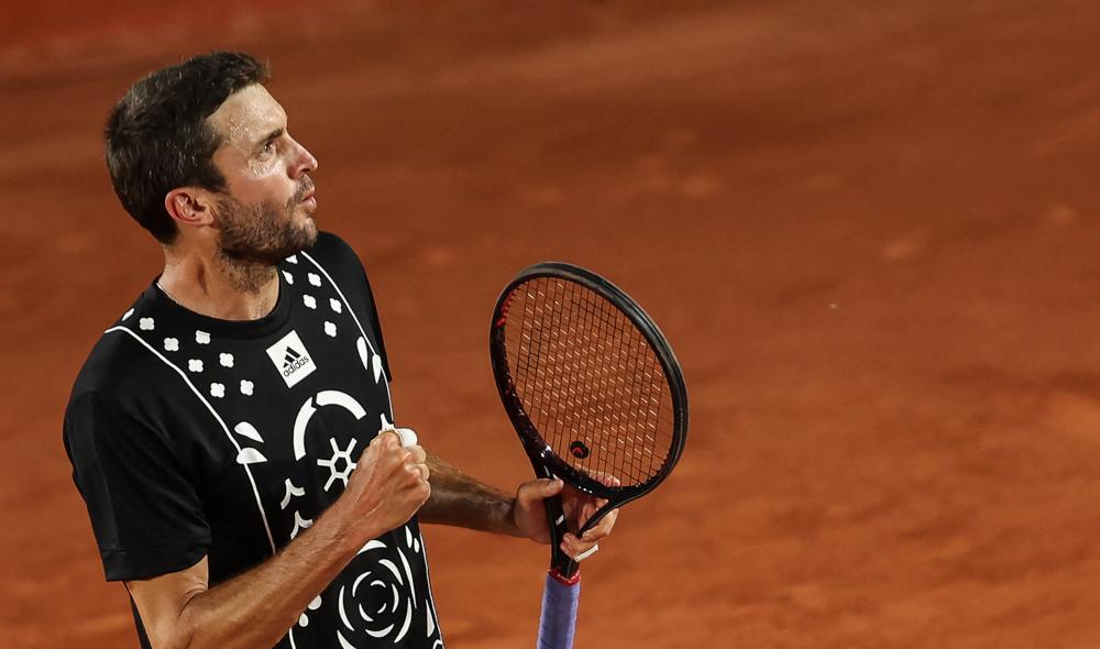 Simon : Après avoir vu jouer Jo, je me suis dit 'la chance, ça serait bien aussi si on pouvait revoir Gilles Simon une dernière fois'