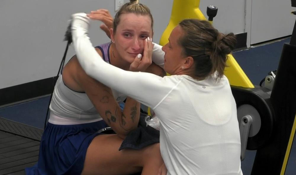 Insolite - Les larmes de Vondrousova malgré la qualif.