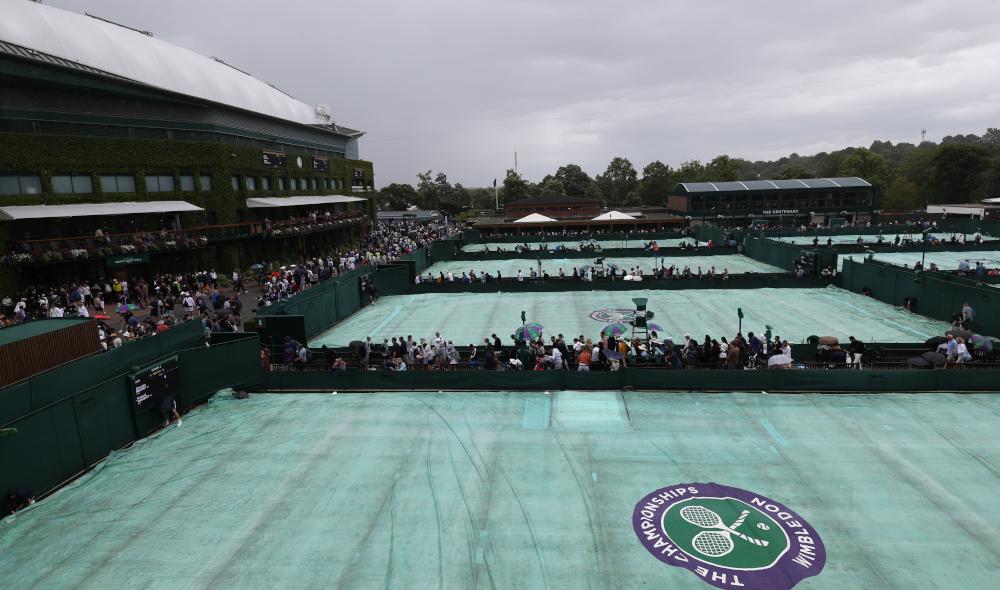 La pluie interrompt déjà les parties à Wimbledon !