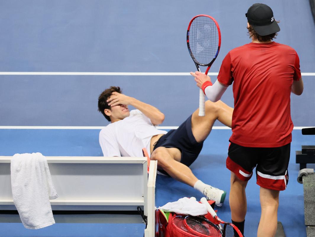 La disqualification surréaliste de Garin contre Bergs en Coupe Davis
