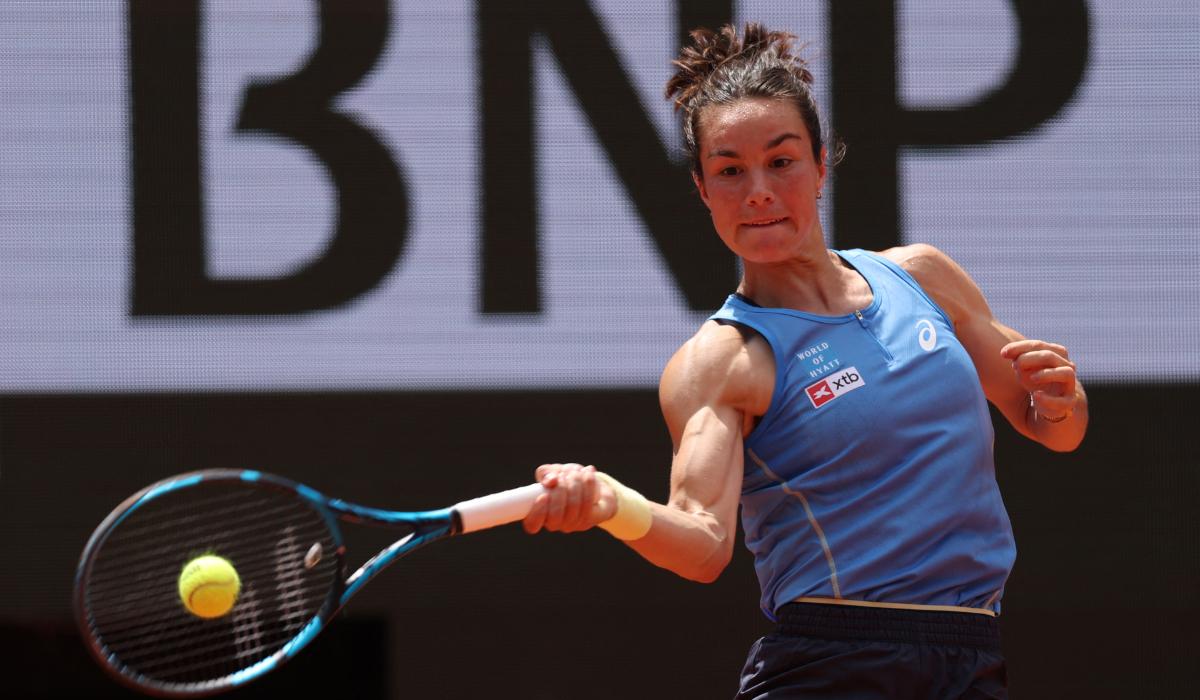 Demi-finaliste pour son 1er Grand Chelem : qui est Loïs Boisson, nouvelle sensation du tennis français ?