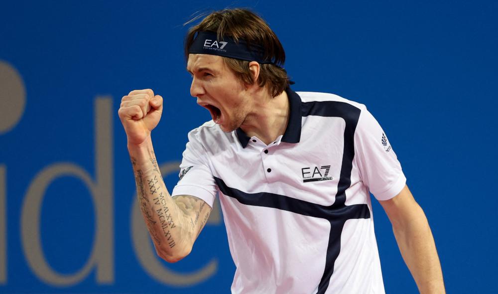Bublik in de halve finales in Gstaad na weer een sterke prestatie