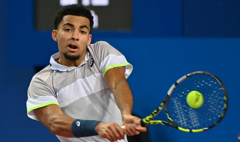 Fils était aux 1ères loges pour décrypter le tennis de Sinner, son futur adversaire en demies à Montpellier