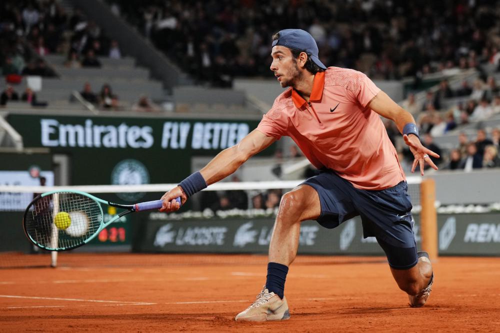 Sur un nuage, Musetti recolle à un set partout face à Djokovic !