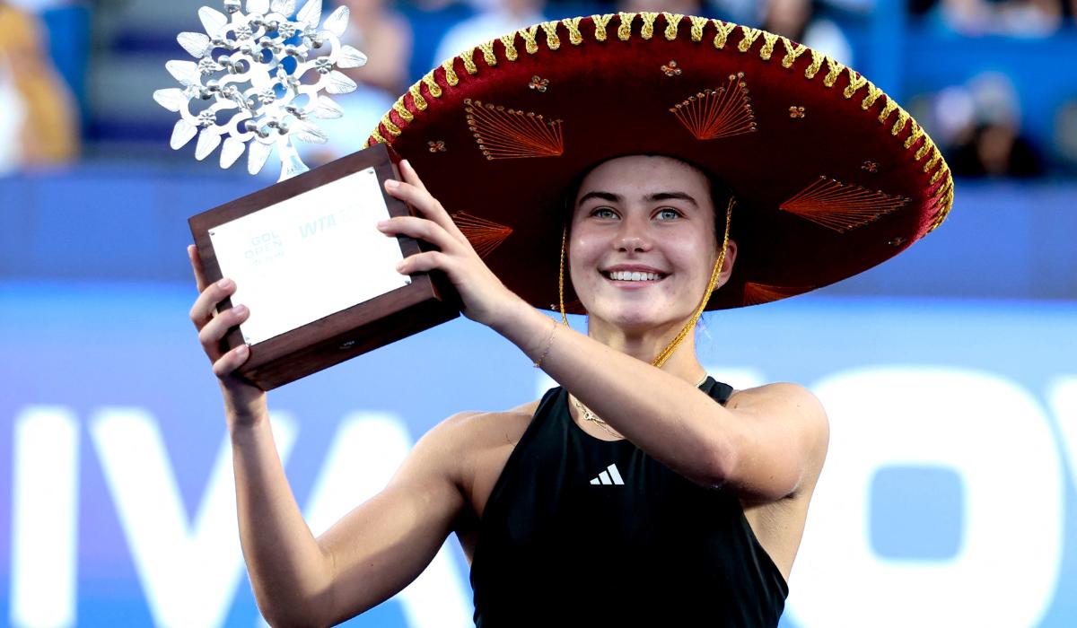 Iva Jovic, 17 ans, électrise le circuit WTA : première victoire, top 40, et un mental de championne