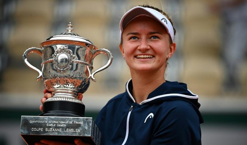 Krejcikova remporte aussi le double à Roland Garros 