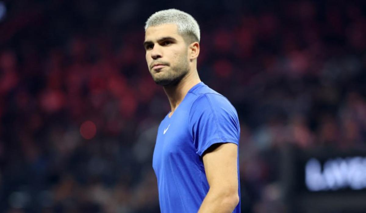 Vidéo - Quand Alcaraz cherche à éteindre la TV lors de la victoire de la Team World en Laver Cup