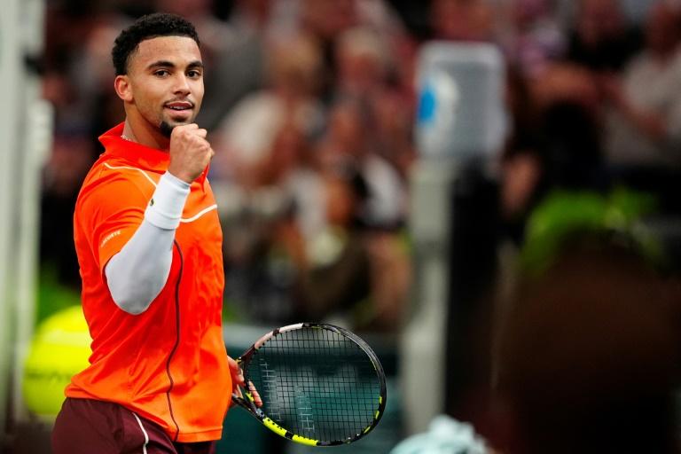 Fils décrit les conditions de jeu particulières de son 2e tour : « Tu as l’impression que c’est un match de Future »