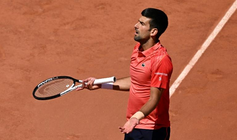 Djokovic remonté contre les fans irrespectueux de Roland-Garros.