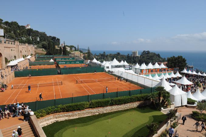 Nadal à l'entrainement sous les yeux de Becker