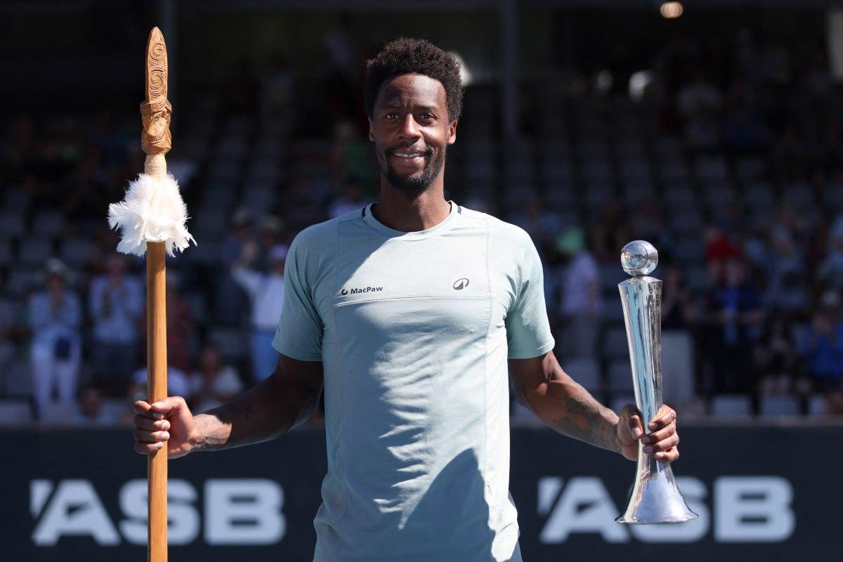 Monfils domine Bergs et remporte le tournoi d’Auckland