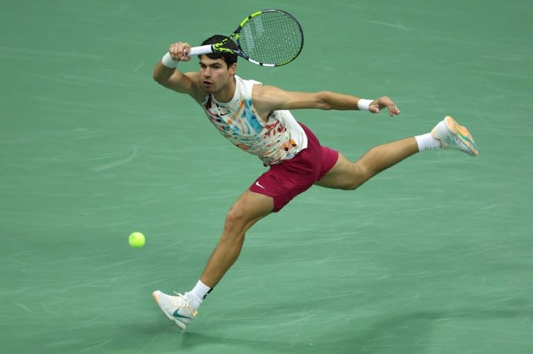 Alcaraz laisse échapper le 3e set face à Evans !