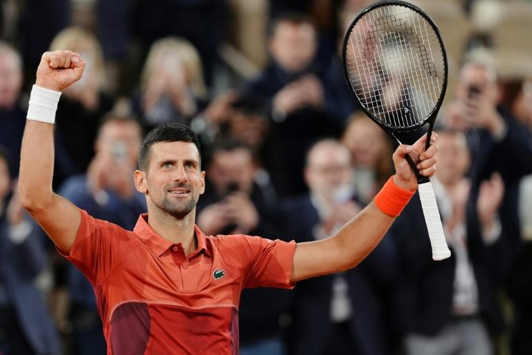 Mythique - L'interview géniale de Djokovic : Si vous avez des fêtes prévues, je viens !