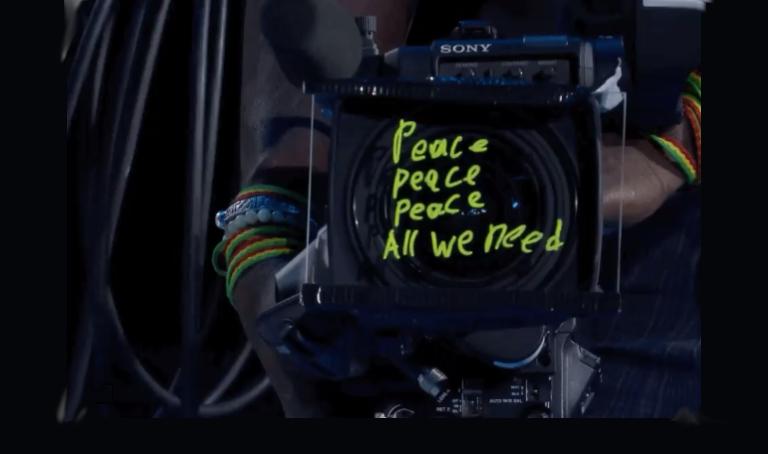 Here is the peace message written by Rublev on the camera lens after his win over Medvedev in Turin 