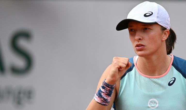 Swiatek poursuit sa promenade à Roland Garros