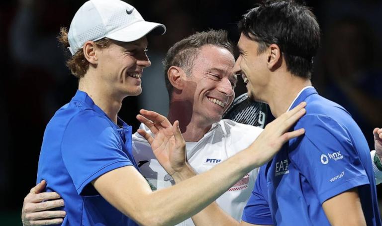 « Beaucoup ont douté, mais qui avait sauvé 3 balles de match contre Djokovic en Coupe Davis ? », Volandri met en avant le mental de son compatriote Sinner 