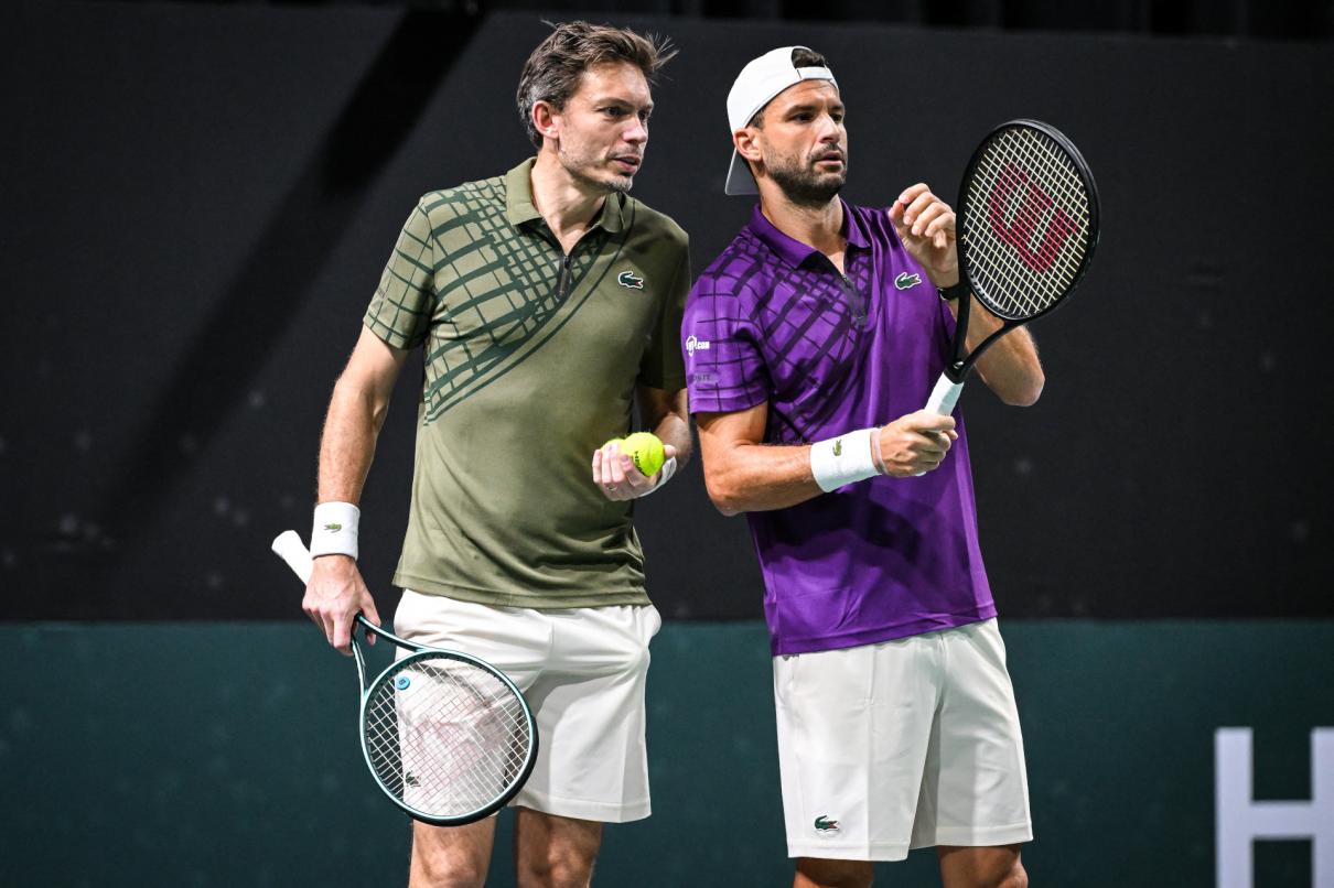 Fin de carrière pour Mahut : le Français s’incline en double avec Dimitrov à Paris