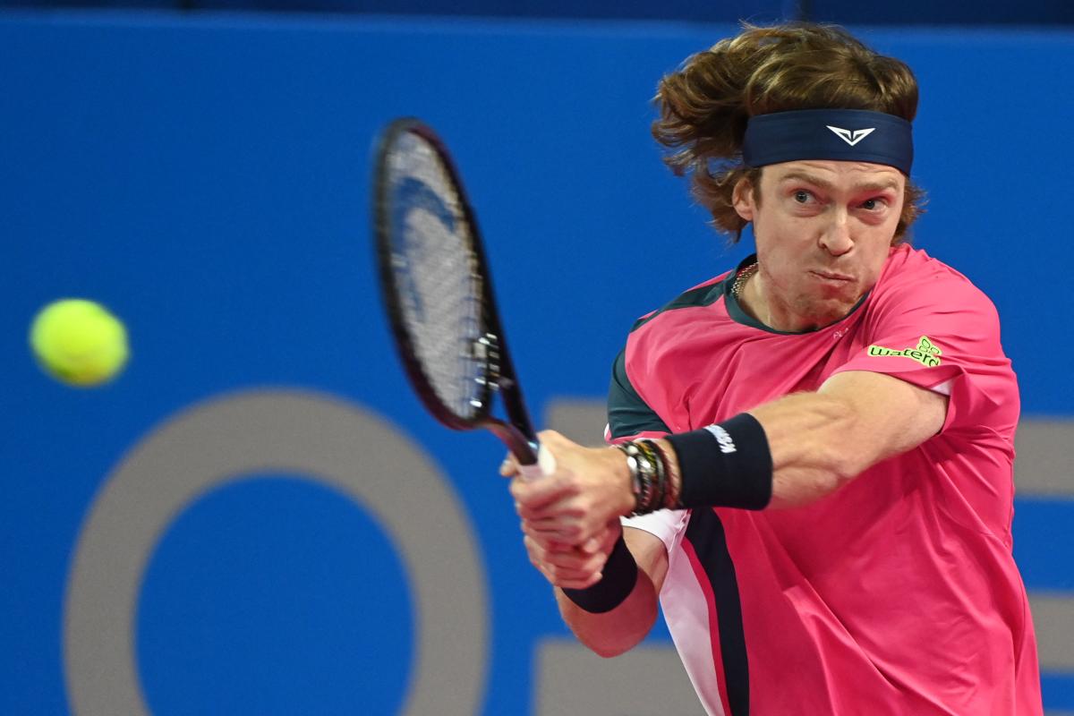 Safin prévient Rublev : « Vous devez tracer votre route et tout dépendra de lui »