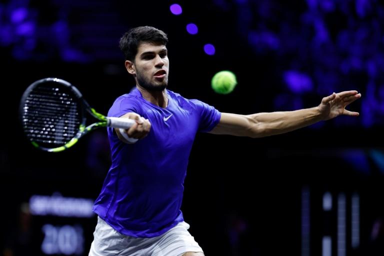 Alcaraz évoque sa rencontre avec Federer à la Laver Cup : « Je lui ai demandé ce qu’il a fait pour rester motivé pendant tant d’années »