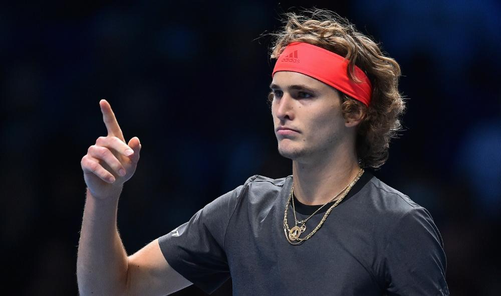 Zverev domine Isner et se hisse en demies des ATP Finals à Londres