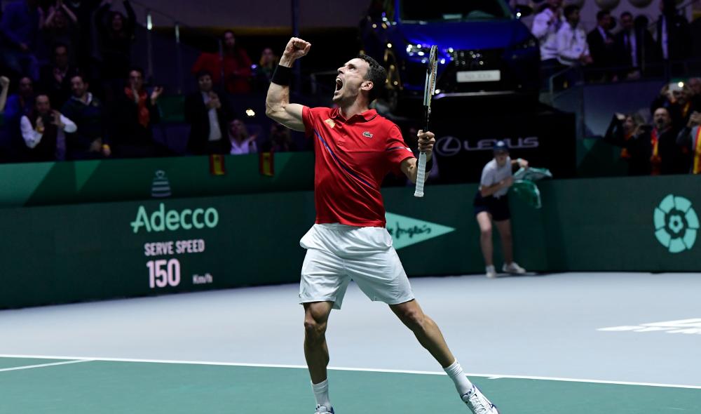 Bautista Agut lance l'Espagne en finale de la Coupe Davis 