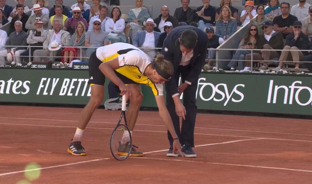 Polémique à Roland-Garros. Zverev lésé par une décision arbitrale en finale ?