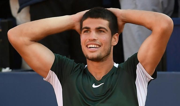 Un titre après trois balles de match sauvées en finale de Grand Chelem, du jamais vu depuis 77 ans