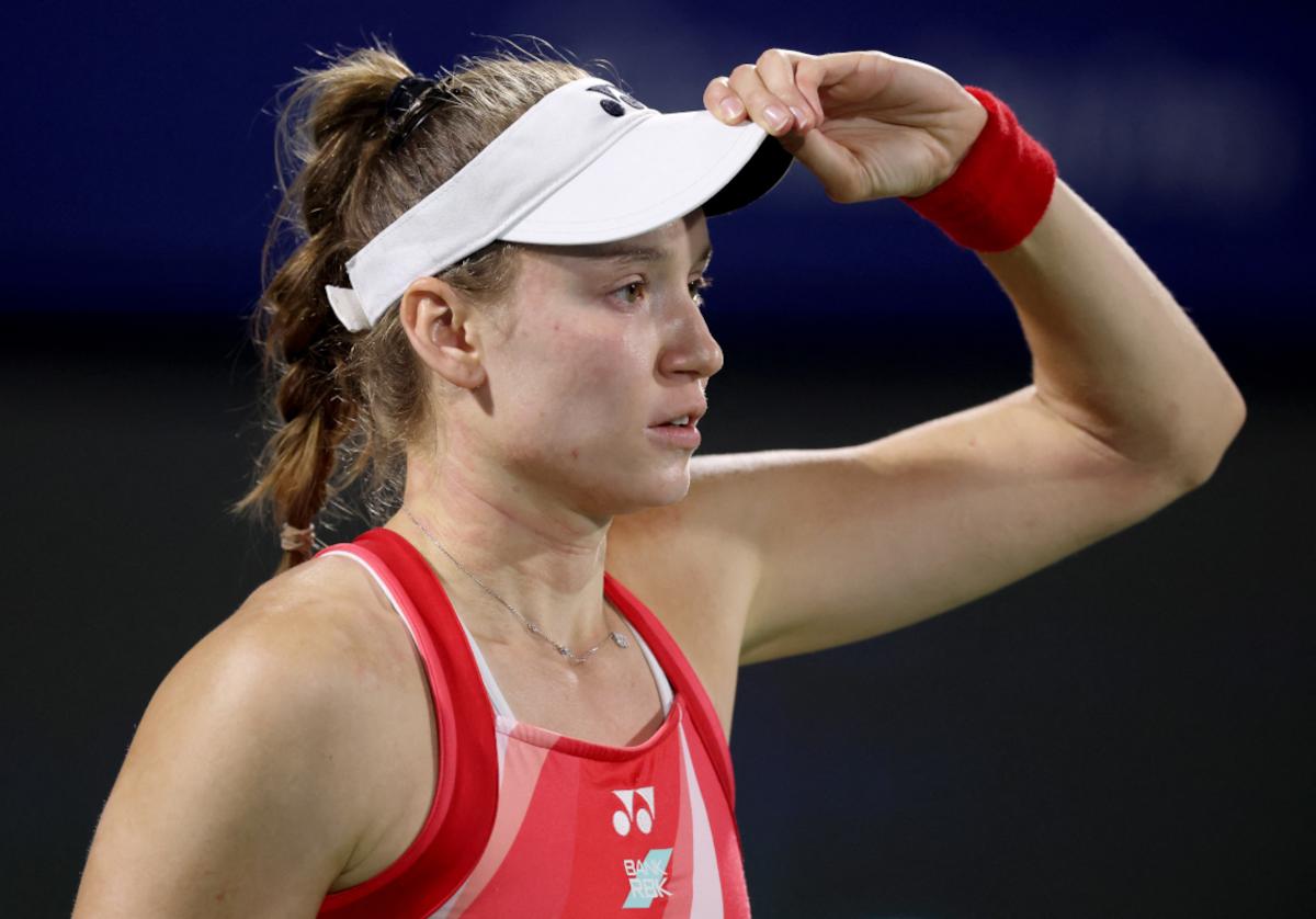 « Je suis un peu fatiguée avec ces longs matchs, mais c’est une bonne préparation pour l’US Open », déclare Rybakina après sa victoire contre Yastremska