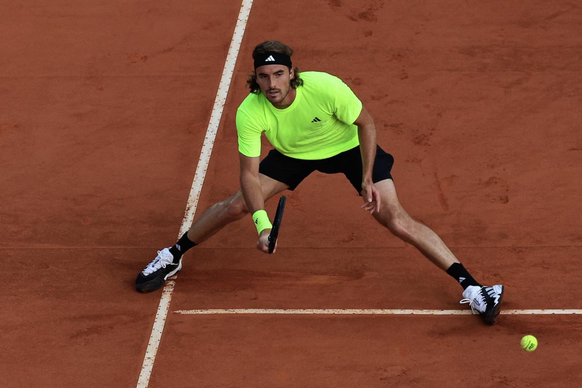 Tsitsipas élimine Korda et rejoint Arthur Fils en quart de finale 