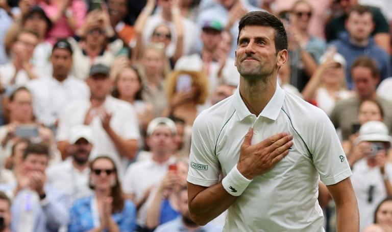Djokovic rejoint Sinner en quarts 