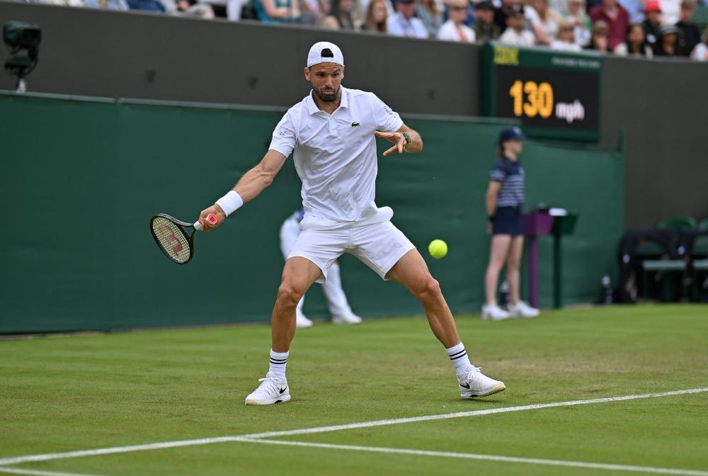 Costaud, Dimitrov rejoint tranquillement le second tour ! 