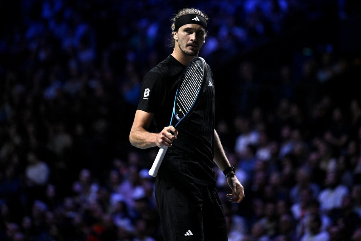 « Au début, j’étais stupide tactiquement », assure Zverev après sa victoire au bout du suspense contre Medvedev à Paris