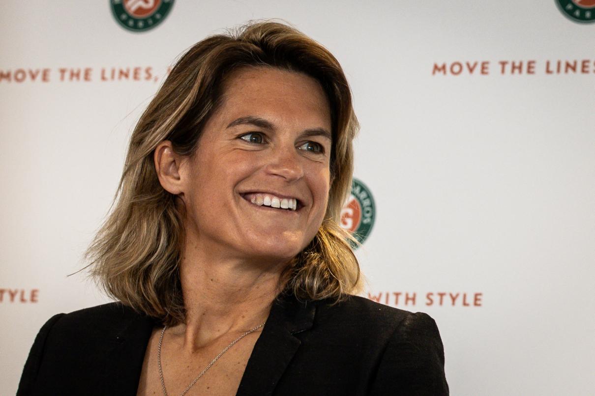 C’est (presque) officiel : Amélie Mauresmo en pole pour reprendre les commandes de l’équipe de France !