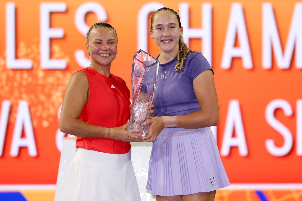 Andreeva et Shnaider aux WTA Finals : les deux Russes disputeront le Masters en double