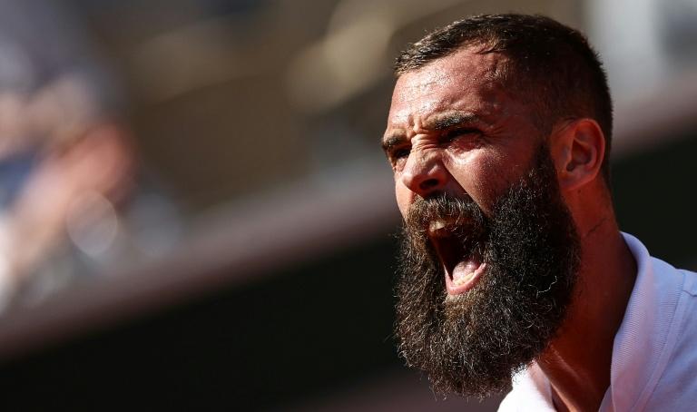 Paire retourne la situation sur la terre battue de Lyon.