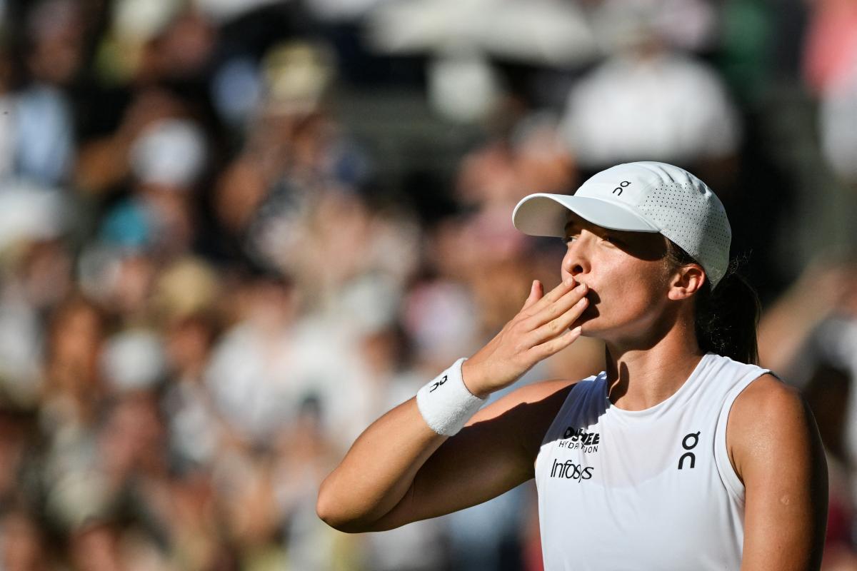 « Elle se déplace mieux et défend bien. C’est ce qui a fait la différence », déclare Radwanska à propos de Swiatek