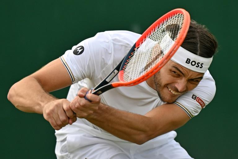 Fritz revient sur la poignée de main avec Zverev : “On ne s’est pas dit grand chose”