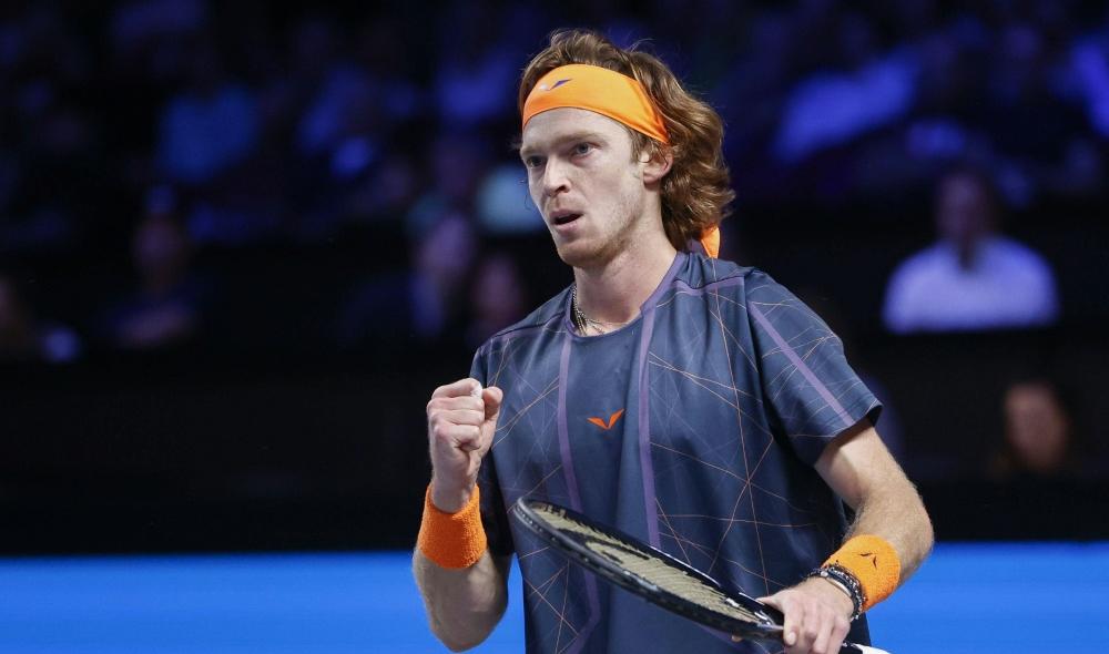 « J’ai beaucoup plus de plaisir à regarder du tennis sur un court lent », l’avis de Rublev concernant les différents types de surfaces