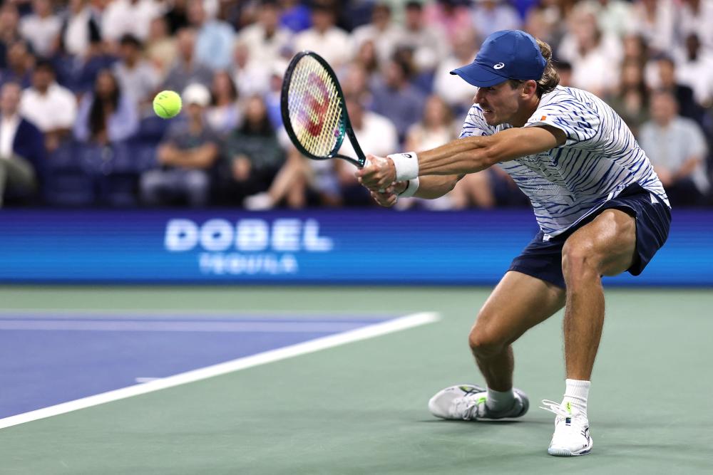 De Minaur abasourdi à Shanghai : « Les conditions les plus lentes que j’ai connues sur le circuit »